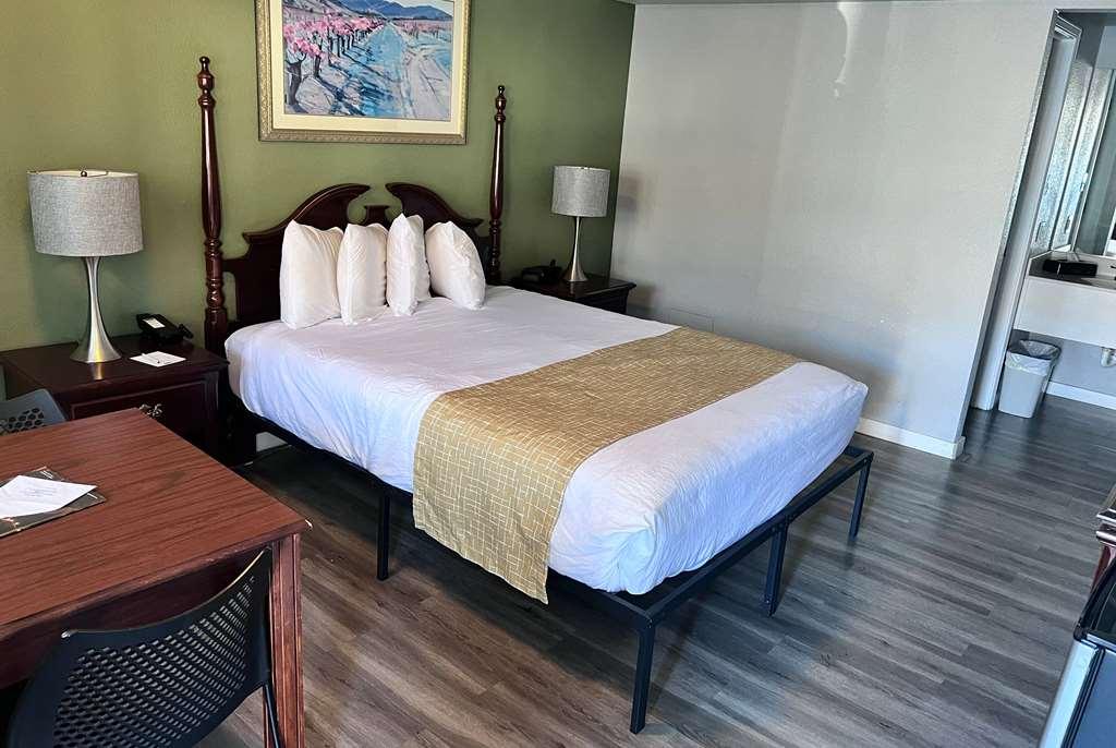 Travelodge By Wyndham Redding Ca Quarto foto